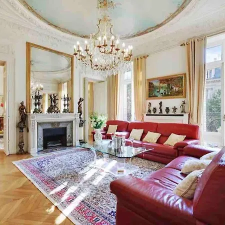 Appartamento Champs élysées : 200 M2 Avec Balcon Parigi
