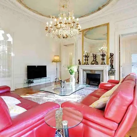 Champs élysées : 200 M2 Avec Balcon Appartamento Parigi